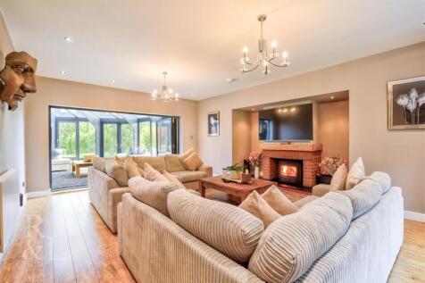 3 Cliftonthorpe Meadows (38).jpg