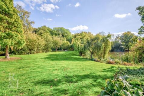 3 Cliftonthorpe Meadows (53).jpg