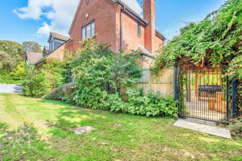 3 Cliftonthorpe Meadows (15).jpg