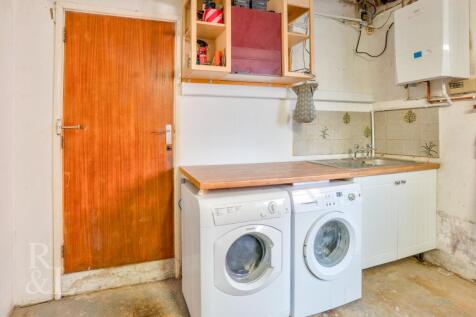 20 Hough Hill (20).jpg