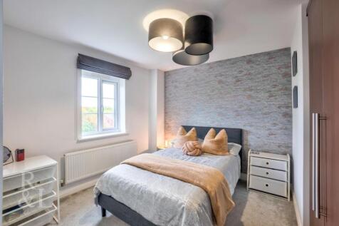 19 Westminster Drive (20).jpg