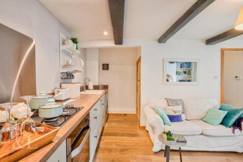 17A Upper Church Street (9).jpg