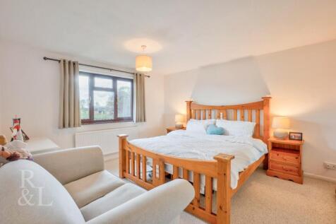 82 Newbold Road (27).jpg