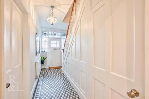 89 Burton Road (33).jpg