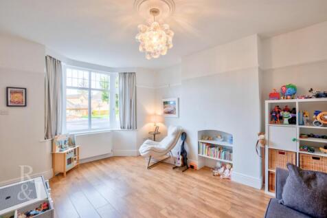 89 Burton Road (9).jpg