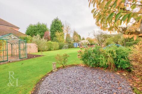 89 Burton Road (23).jpg