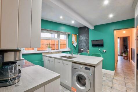 5 Alexandra Road (5).jpg