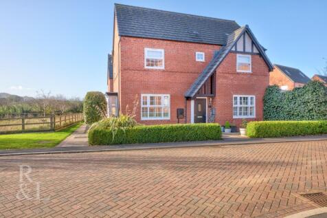 23 Bernard Vann Crescent (35).jpg