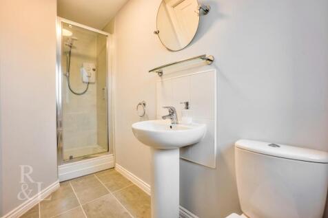 6 Wedgewood Way (15).jpg