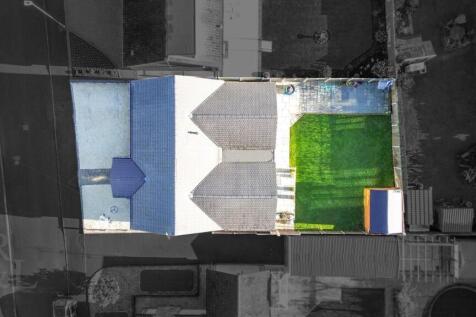 11 Homecroft (4).jpg