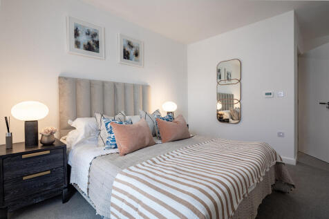 P133 25.03.26 New Ave -204-HDR