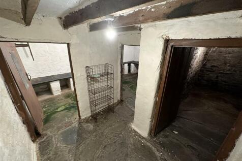 Cellar Accommodation