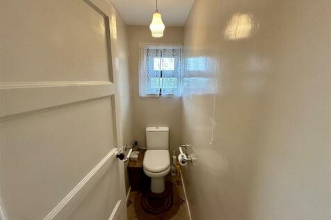 Separate WC