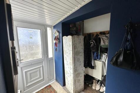 Side Entrance Reception
