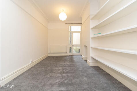 102 Clive Road-12
