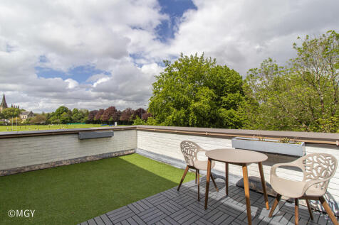 64 Rhosilli House...