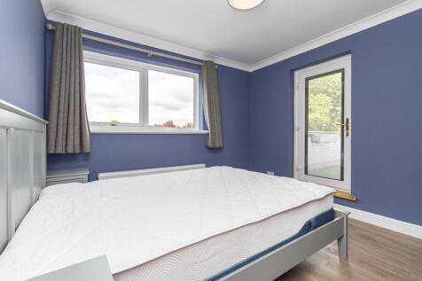 64 Rhosilli House...