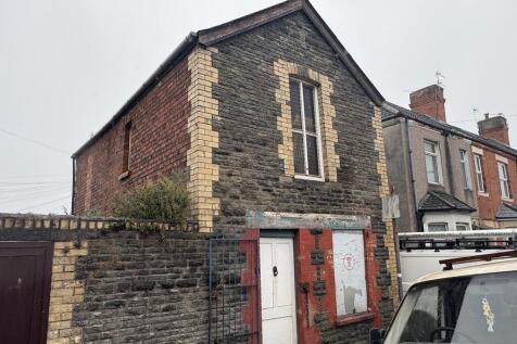 Coach house - Out...