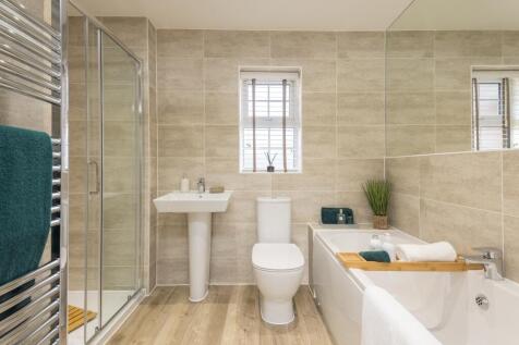 Bathroom in 4 bed Avondale