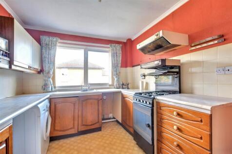 Kitchen_2.jpeg