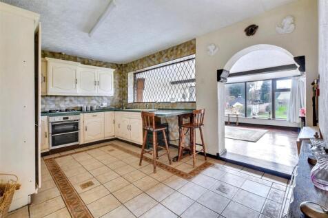 Kitchen_3.jpeg