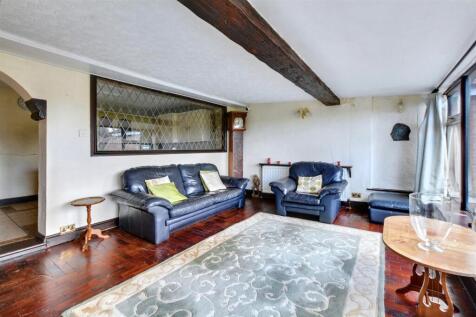 Sitting Room_2.jpeg