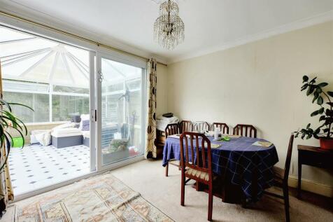 Dining Room_1.jpeg