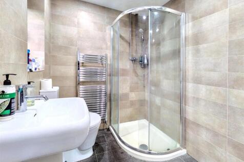 Ensuite_ (2).jpeg