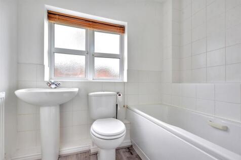Bathroom.jpeg