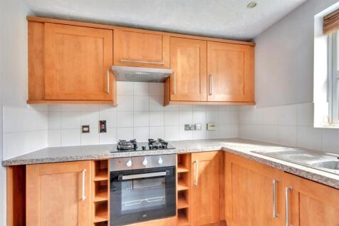 Kitchen_2.jpeg
