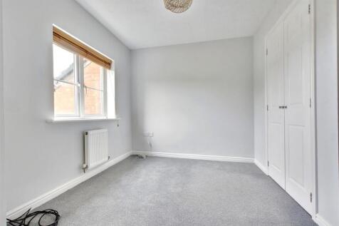 Bedroom One_3.jpeg