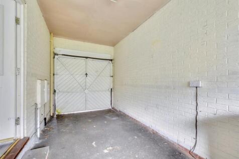 Garage.jpeg