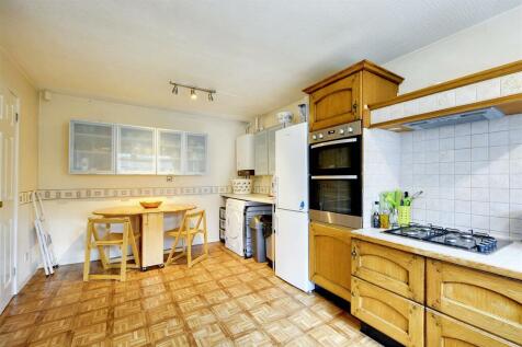 Kitchen_3.jpeg