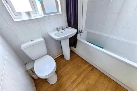 Bathroom.jpeg