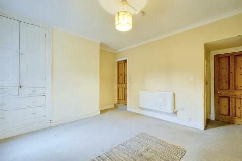 Dining Room_1.jpeg