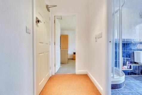Hallway.jpeg