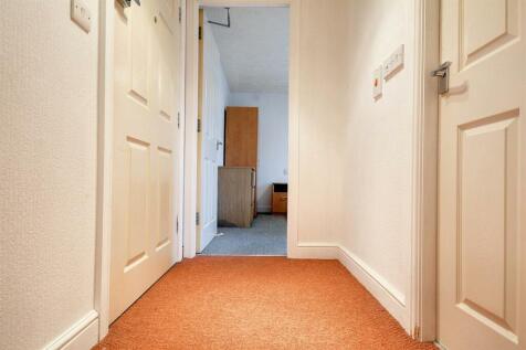 Entrance Hall.jpeg