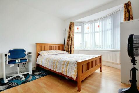 Bedroom One_2.jpeg