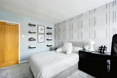 Bedroom 23.jpeg