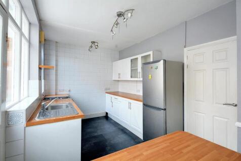 Kitchen_3.jpeg