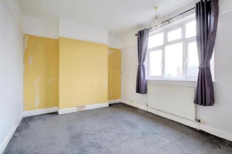 Bedroom One.jpeg
