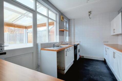Kitchen_1.jpeg
