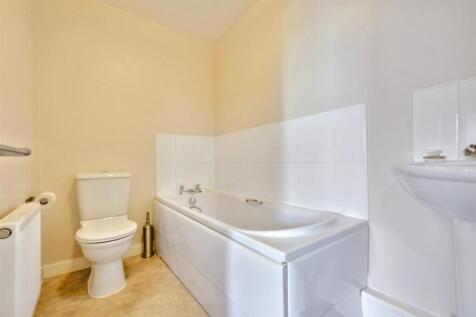 Bathroom.jpeg