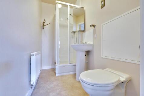Ensuite.jpeg