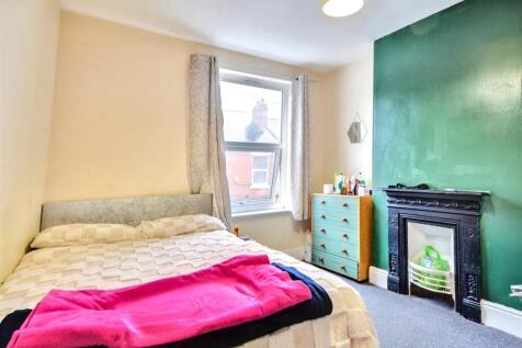Bedroom Two_1.jpeg