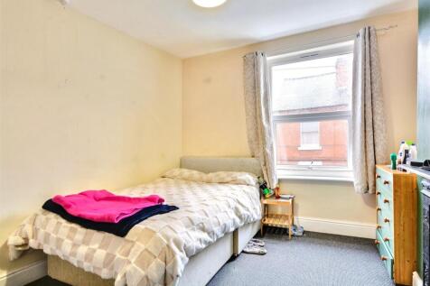 Bedroom Two_2.jpeg