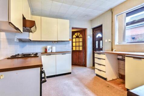 Kitchen_1.jpeg