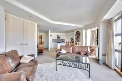 Lounge_ (5).jpeg