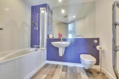 Bathroom.jpeg