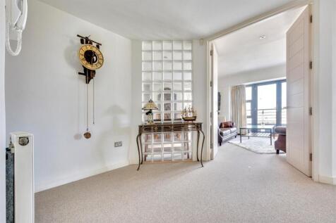 Entrance Hall.jpeg